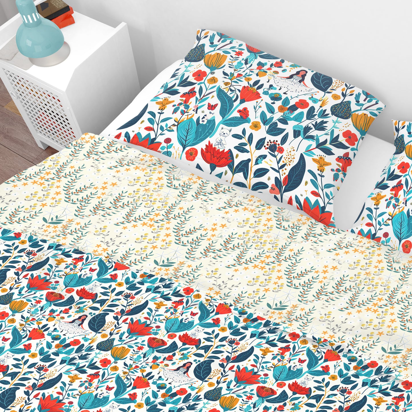 Fantasy World Wild Floral Red Cotton Reversible Quilt Cover Set - Adore India