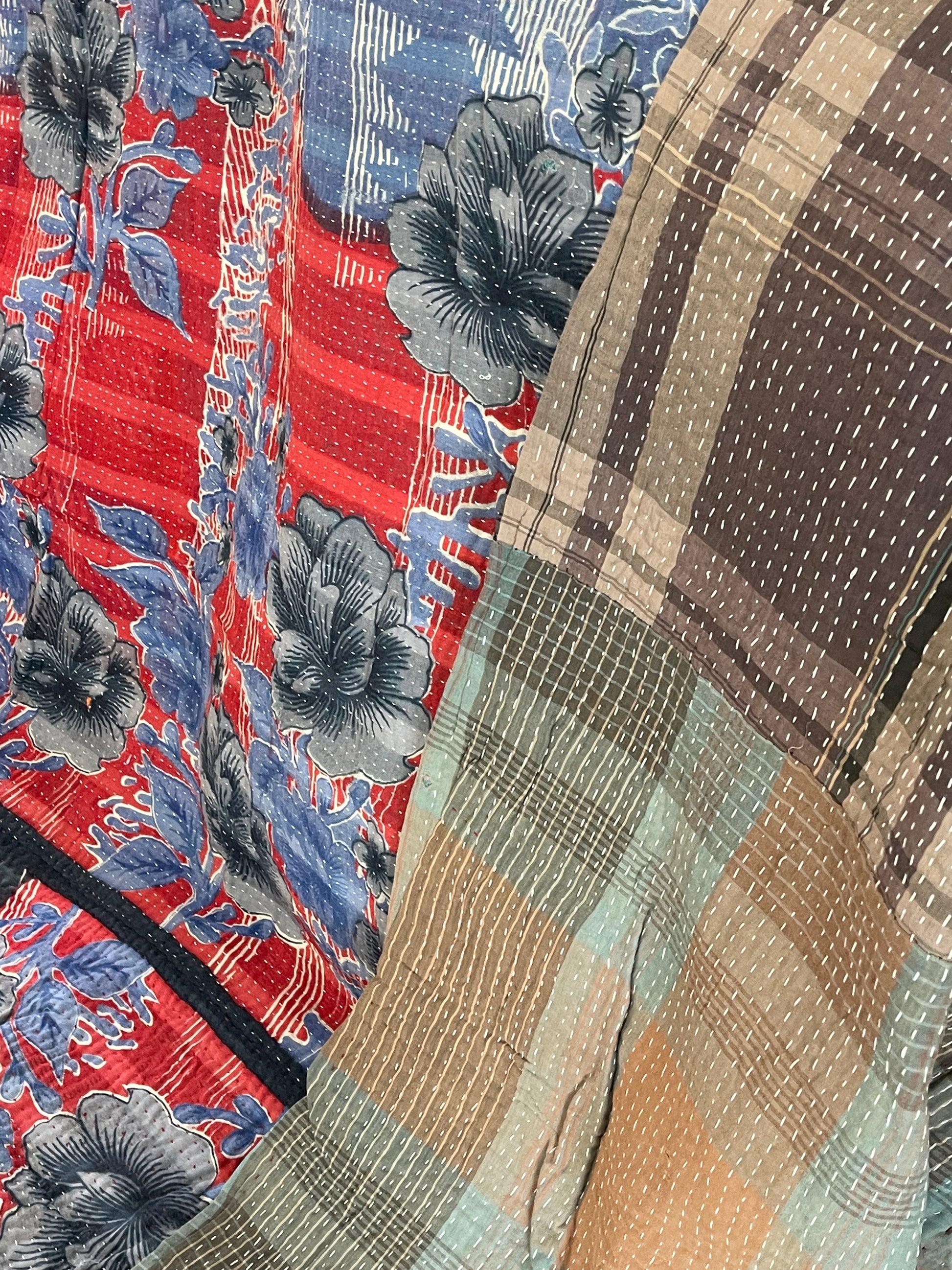 Indian Handmade Cotton Reversible Vintage Kantha Quilt Bedspread Throw- Rama - Adore India
