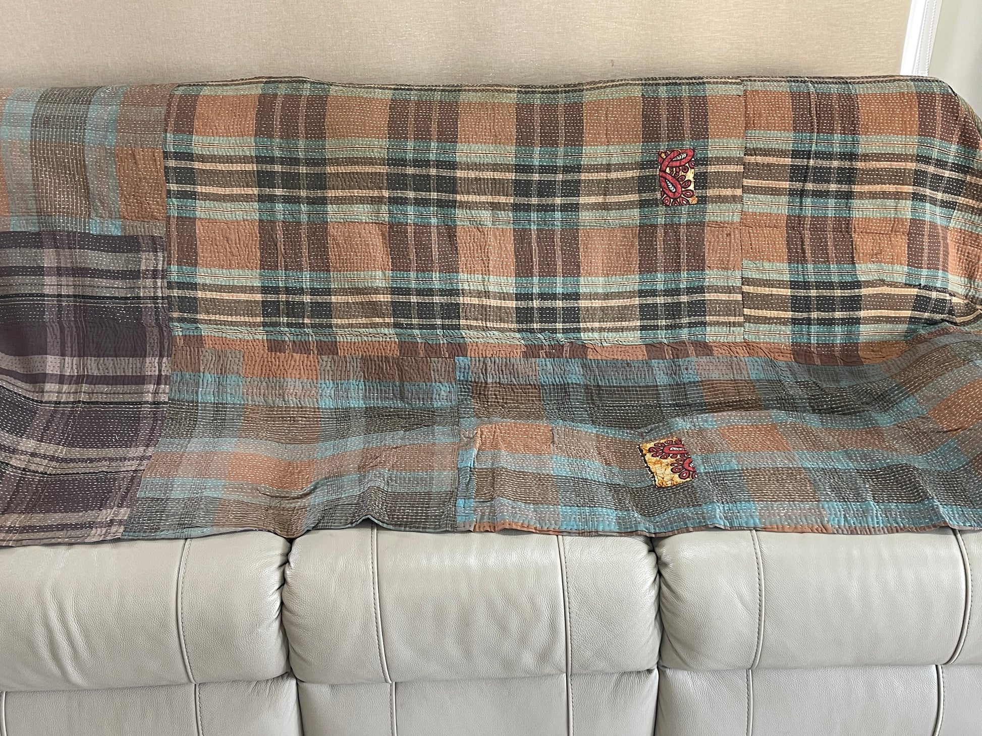 Indian Handmade Cotton Reversible Vintage Kantha Quilt Bedspread Throw- Rama - Adore India