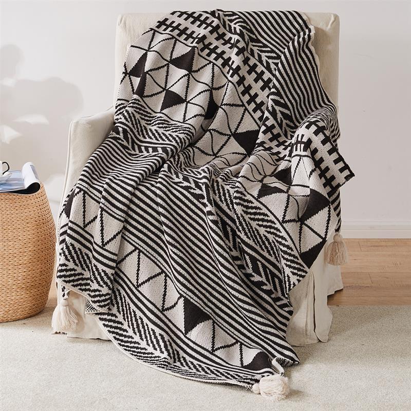 New Jacquard Bohemian Knitted Shawl Blanket - Adore India