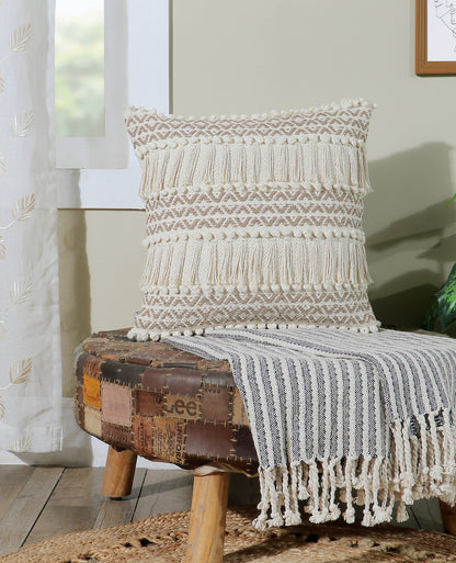 Boho Cushion Cover with Fringe and Geometric Design - Felcorn