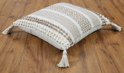 Boho Cushion Cover with Zigzag Pattern Beige and White Textured Design