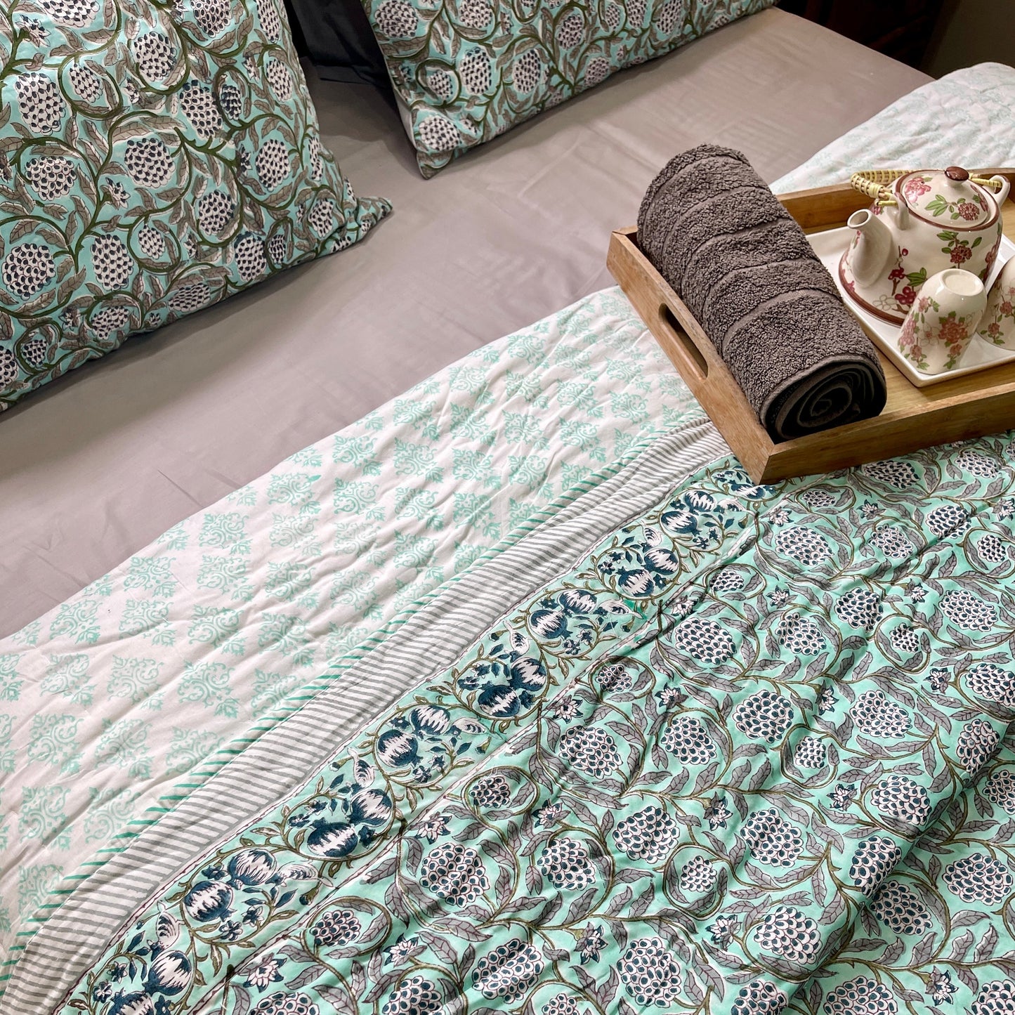 Hand Block Hand Printed Cotton Turquoise Floral Quilt Bedspread Set - Adore India   