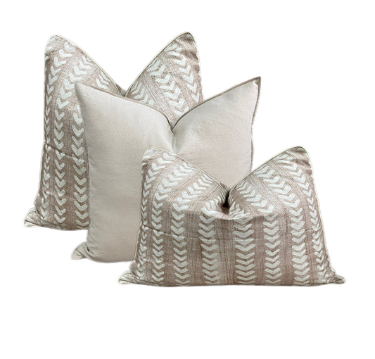 Brown Geometrical Cushion Pillow Set