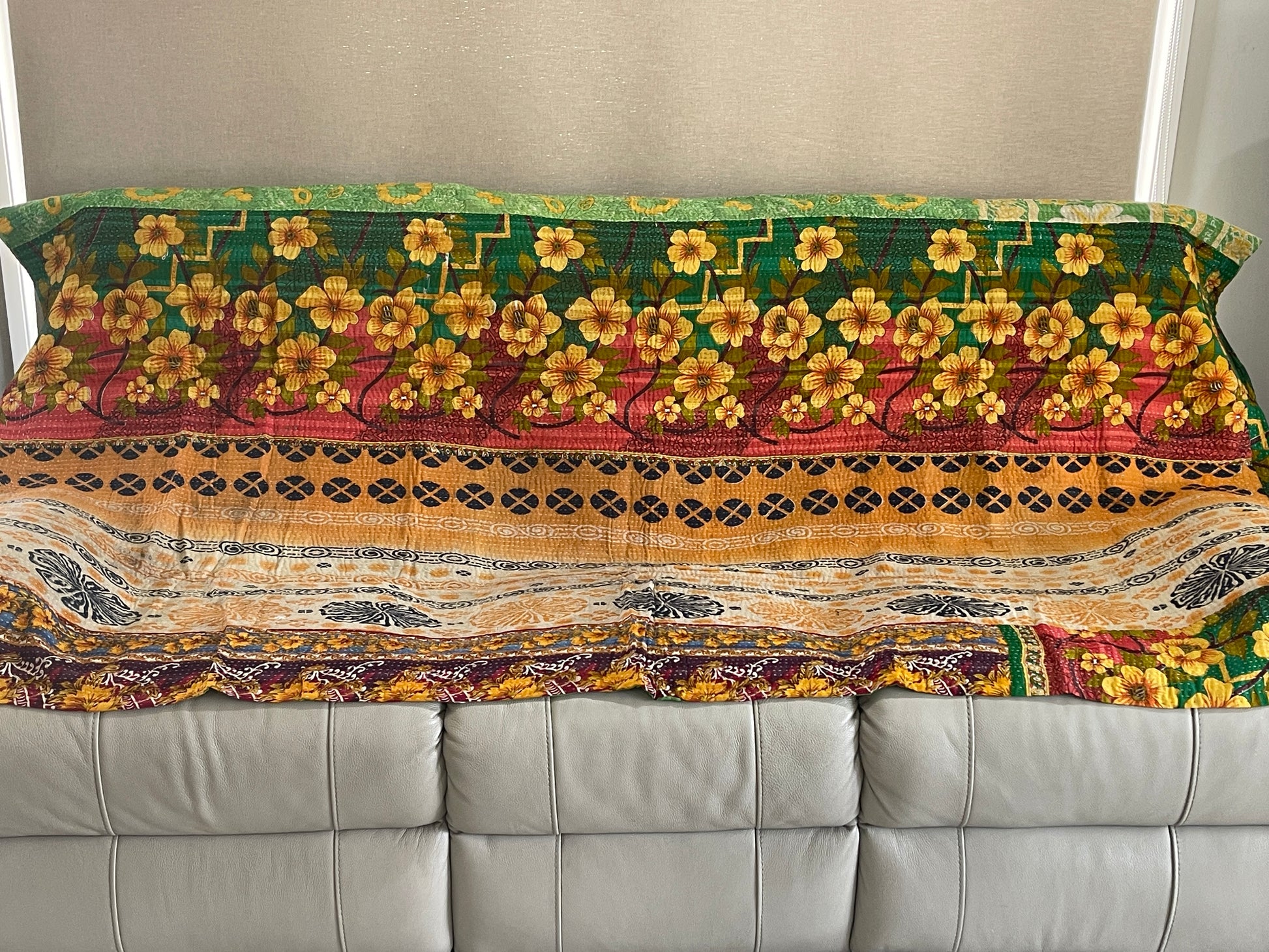 Indian Handmade Reversible Vintage Kantha Quilt Bedspread Jyoti - Adore India   