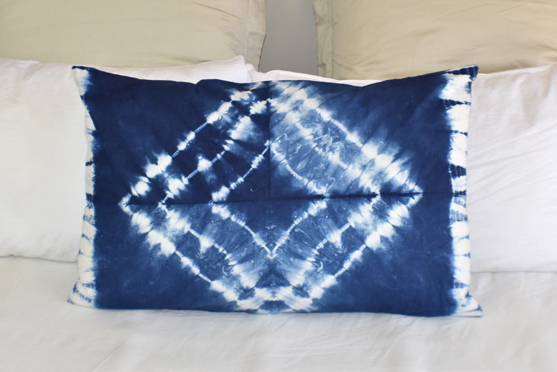 Hand Made Indigo Tie and Dye Star Pillow Cover - Adore India   