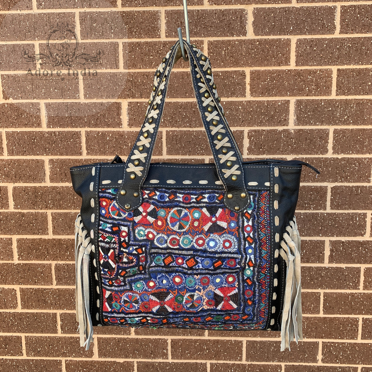 Hippy discount shoulder bag