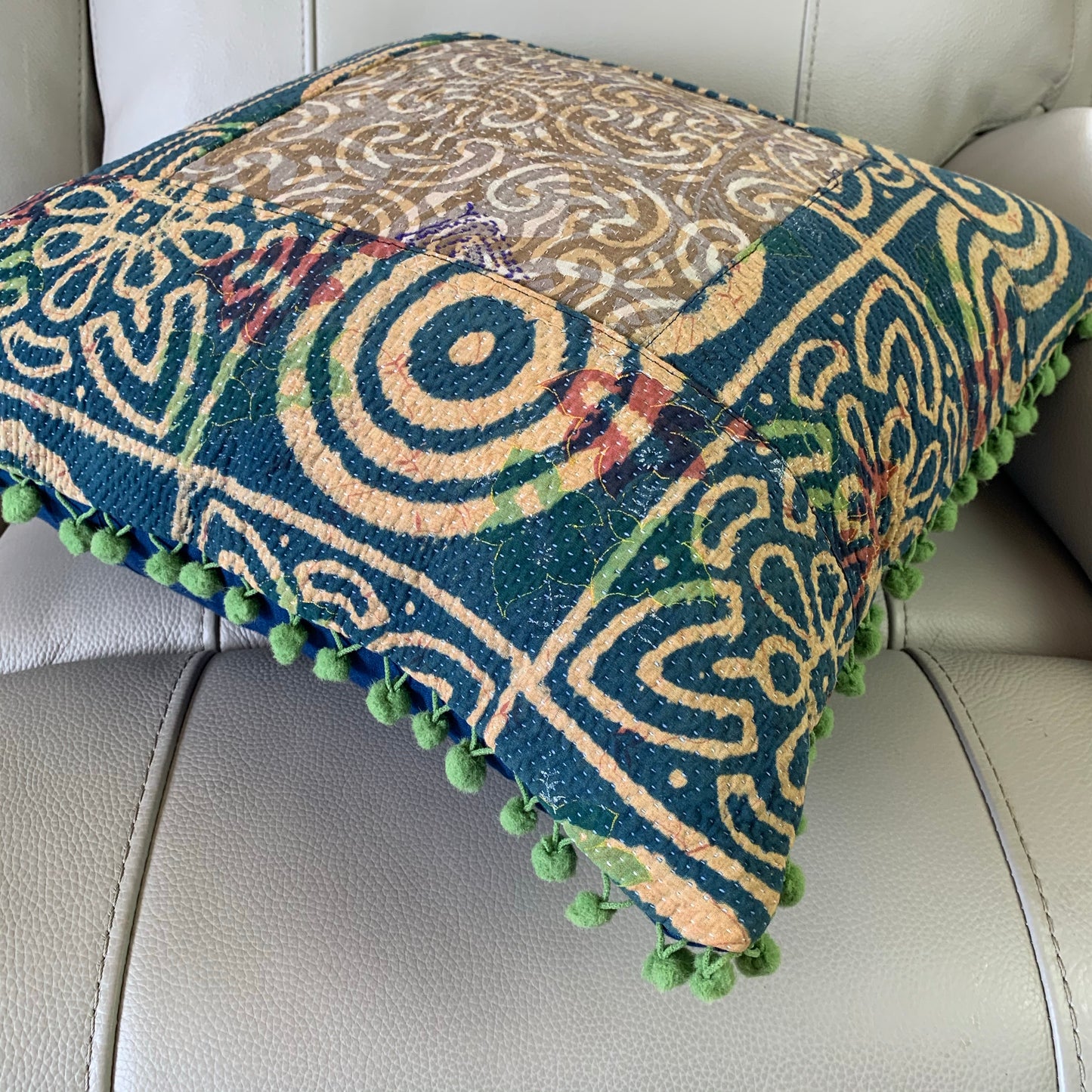 Indian Hand Made Vintage Kantha Patch Work Pomom Cushion Cover 45cm-B4